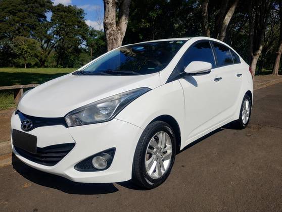 HYUNDAI HB20S 1.6 PREMIUM 16V FLEX 4P AUTOMÁTICO HYUNDAI HB20S 1.6 PREMIUM 16V FLEX 4P AUTOMÁTICO